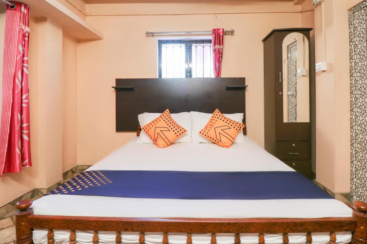 Hotel Spot On 26688 Jacob'S Residency Narakal Exterior foto